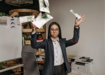 The Watson-Worth Paradox: My Journey Inside the Financial Power Plant of a Prison-Forged Influencer