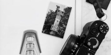 The Financial Architecture of Fame: Deconstructing Barbi Benton’s $20 Million Net Worth