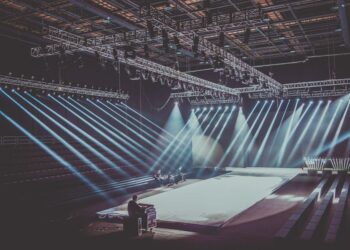 The Foster Fortune: An Analytical Report on the Wealth and Career of a Music Industry Titan